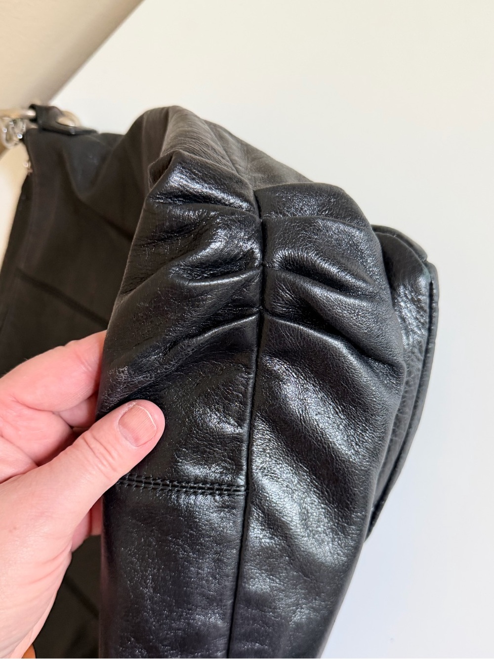Coach Poppy Black Leather Shoulder Bag with Front Pockets - Picture 5 of 13